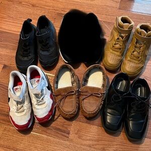 Boys shoes size 3Y Nike Sonoma & Cat and Jack